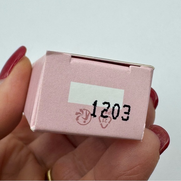 Kylie Cosmetics Kybrow Brow Gel & Pencil Kit - Medium Brown 004 - Picture 6 of 7